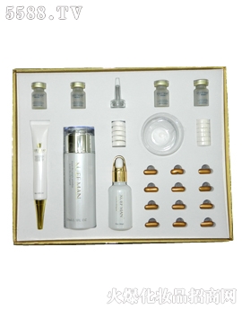 �V����������Ƽ����޹�˾��ѩ�w���j(lu��)���Ŷ�