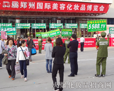 �𱬈F(tu��n)�(du��)��(qi��ng)�ݳ�����������λ