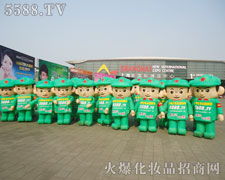 ȫ���Ը������ĸ���ӭ���µ��x����