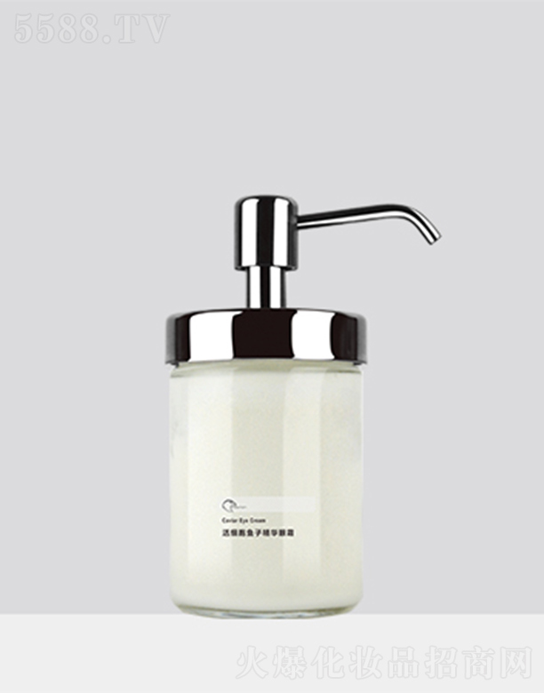 ����~�Ӿ��A��˪