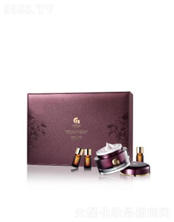 ��{˹���ഺ�r(sh��)�����  �澏����o���p����w����