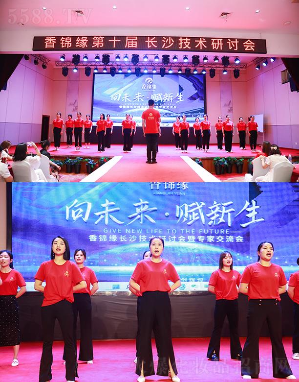 ���\���F�չʾ