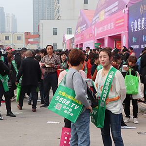 �𱬻��yƷ���̾W(w��ng)��Ӣ����ͦ�����w�S��