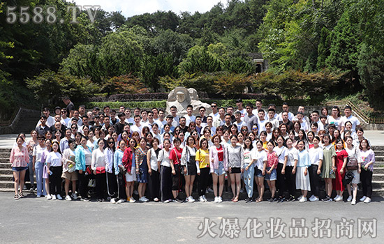 ���(y��ng)�tɫ֮�Ì�܊����