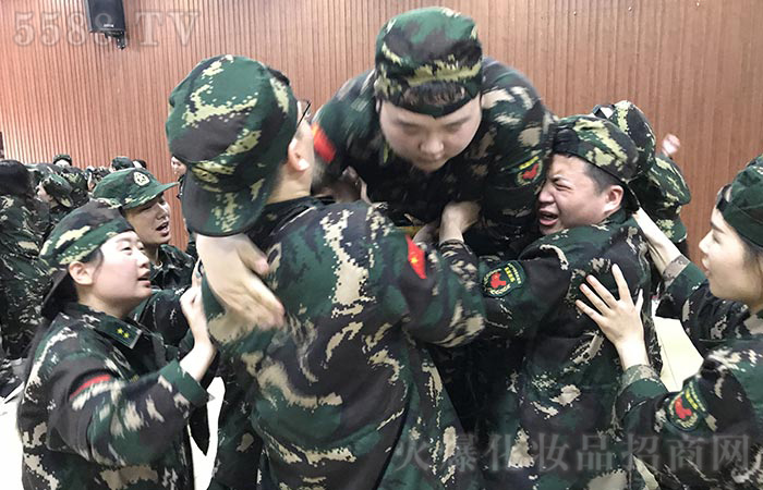 ��չӖ(x��n)���Ƕ̕�����Ӱ푅s�����h(yu��n)�ģ�