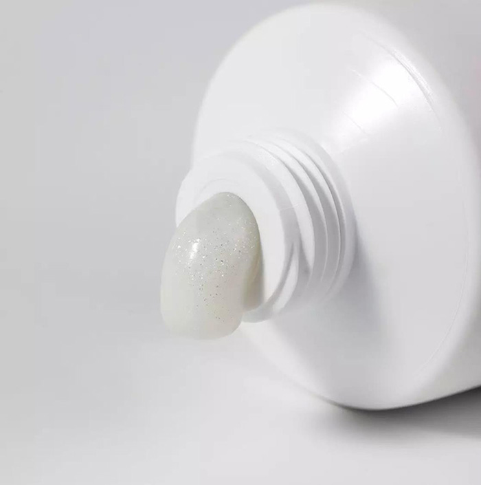 鉆石修護(hù)牙膏100g 鉆石修護(hù)牙膏100g