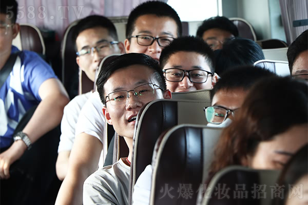 ����Ŀ�������ܸ��õ���ǰ