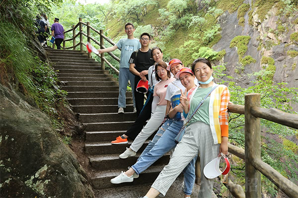 �����g�ɾ���Ʒ��(j��ng)����W(xu��)