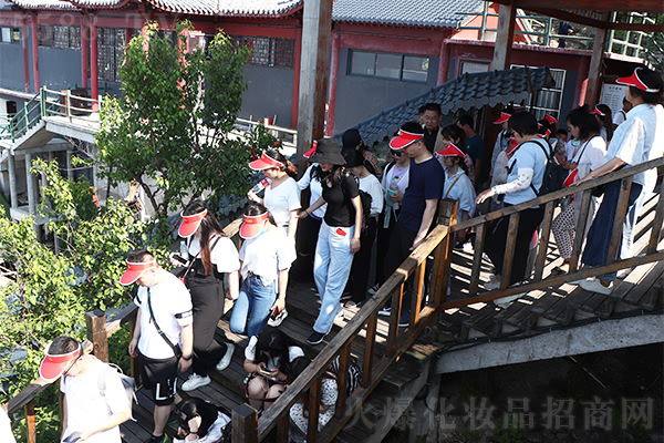 �g��(l��)�͌W(xu��)��(x��)��Ҳ������������