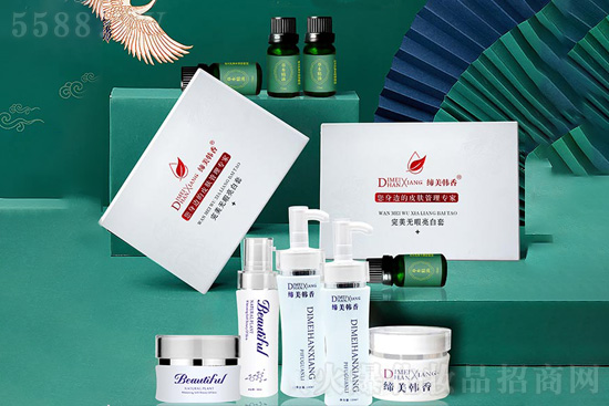 締美韓香完美無暇亮白套 締美韓香完美無暇亮白套