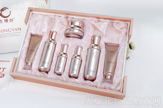 古璟妍瑩潤(rùn)活膚補(bǔ)水組合套 古璟妍瑩潤(rùn)活膚補(bǔ)水組合套