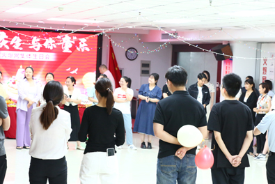 �𱬾W���Օ� 