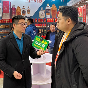 ��ֱ��+��ҕ�l+��ƽ�_���x����I(y��)�����̣�