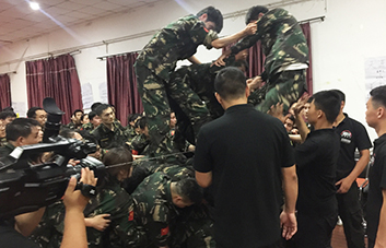 ��������������҂�ҲҪ�Գֵ��ף�