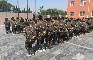 Ӣ���Sˬ���](m��i)�гC��������ֻ�Ј�(ji��n)��(qi��ng)��