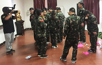 Ҫ��Ȅe�˃�(y��u)������Ҫ�����������κ��˵�Ŭ����