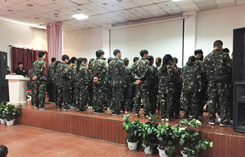 ����������һ���x�����㶼Ҫ�ٷְو�(ji��n)����