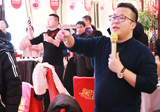 �𱬾W(w��ng)ȫ�w�T���R��һ�ù���ʢ����